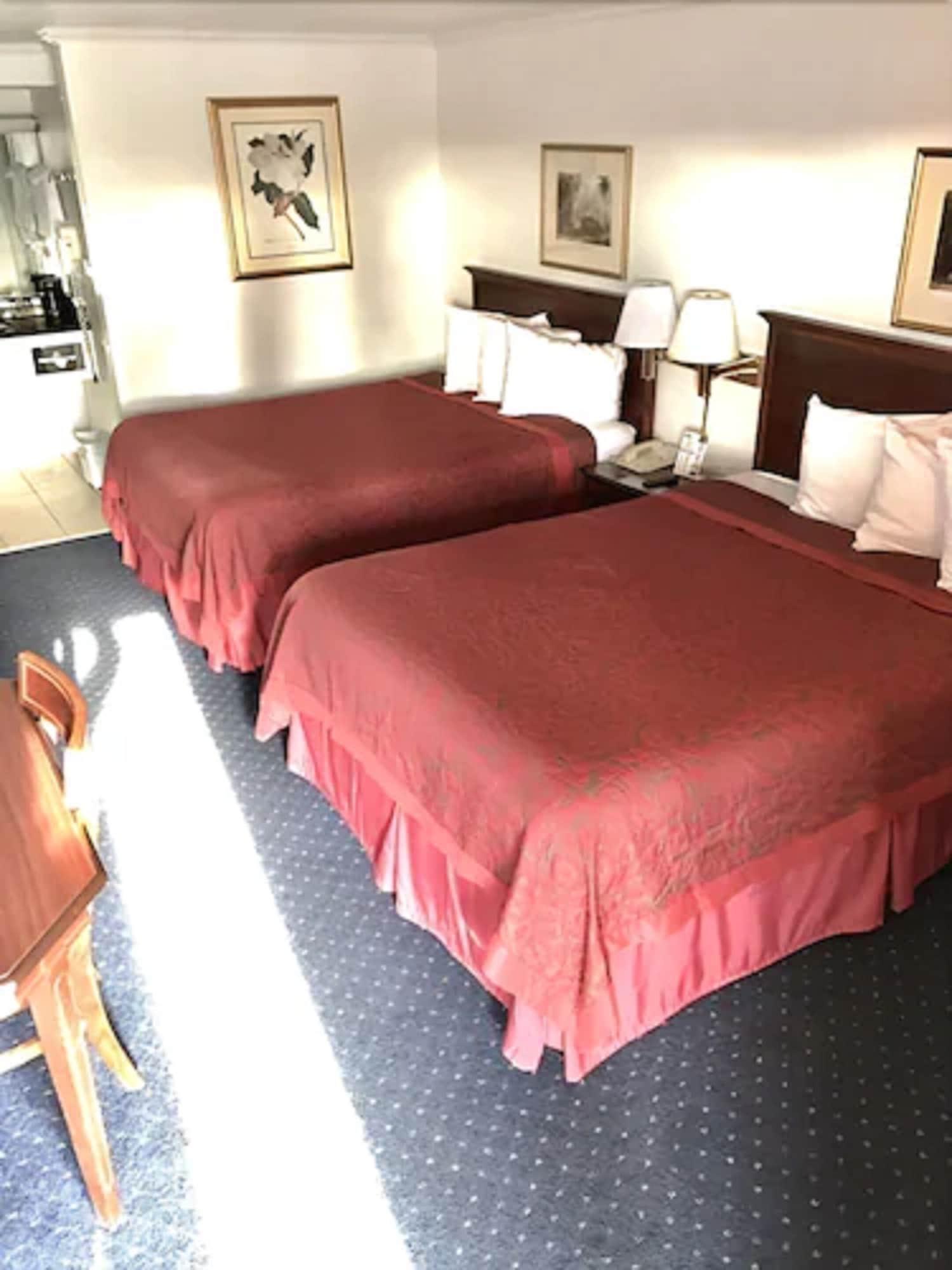 Days Inn By Wyndham Everett Bagian luar foto